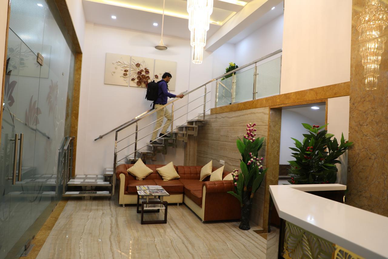 נאווי מומבאי Hotel Pearl מראה חיצוני תמונה