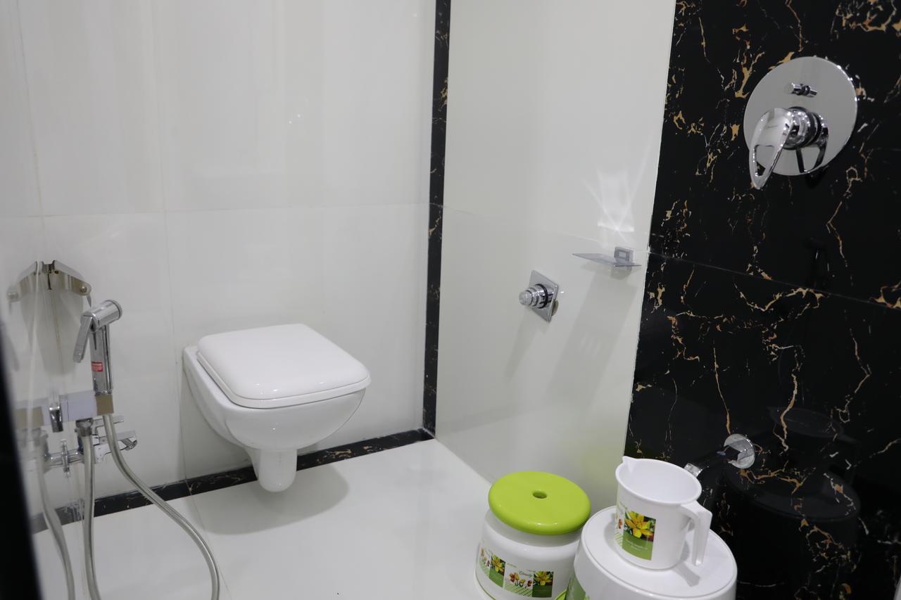 נאווי מומבאי Hotel Pearl מראה חיצוני תמונה