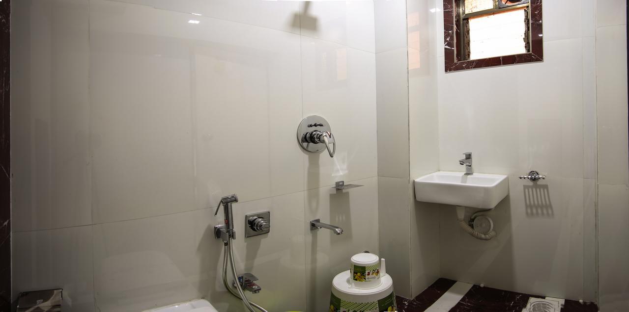 נאווי מומבאי Hotel Pearl מראה חיצוני תמונה