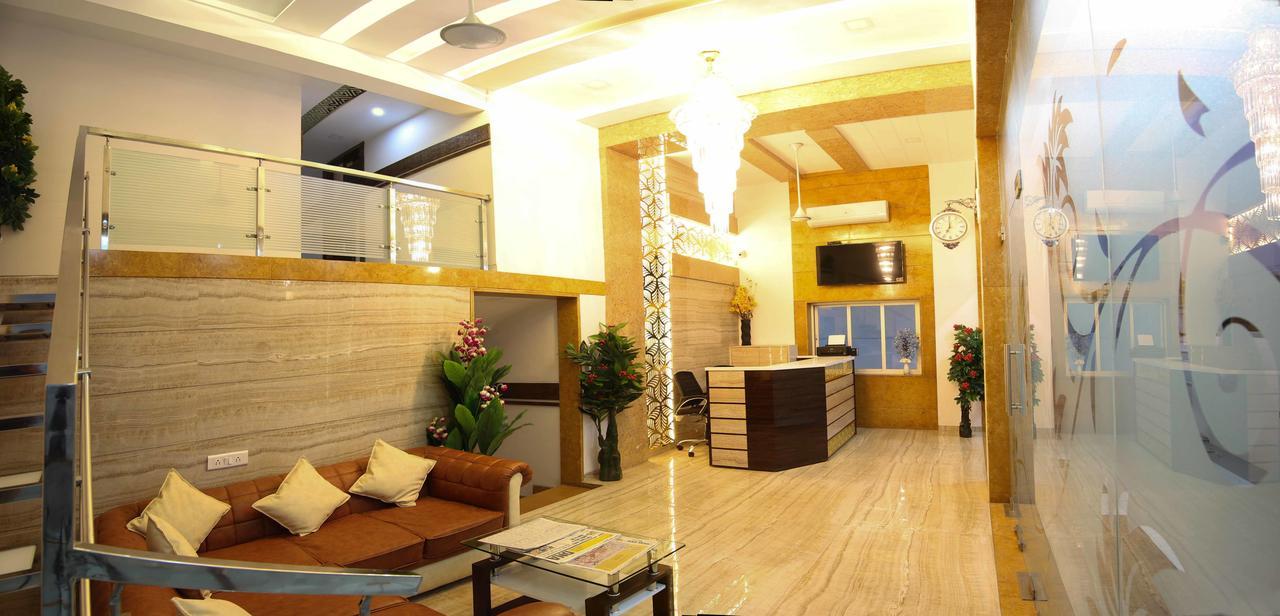 נאווי מומבאי Hotel Pearl מראה חיצוני תמונה