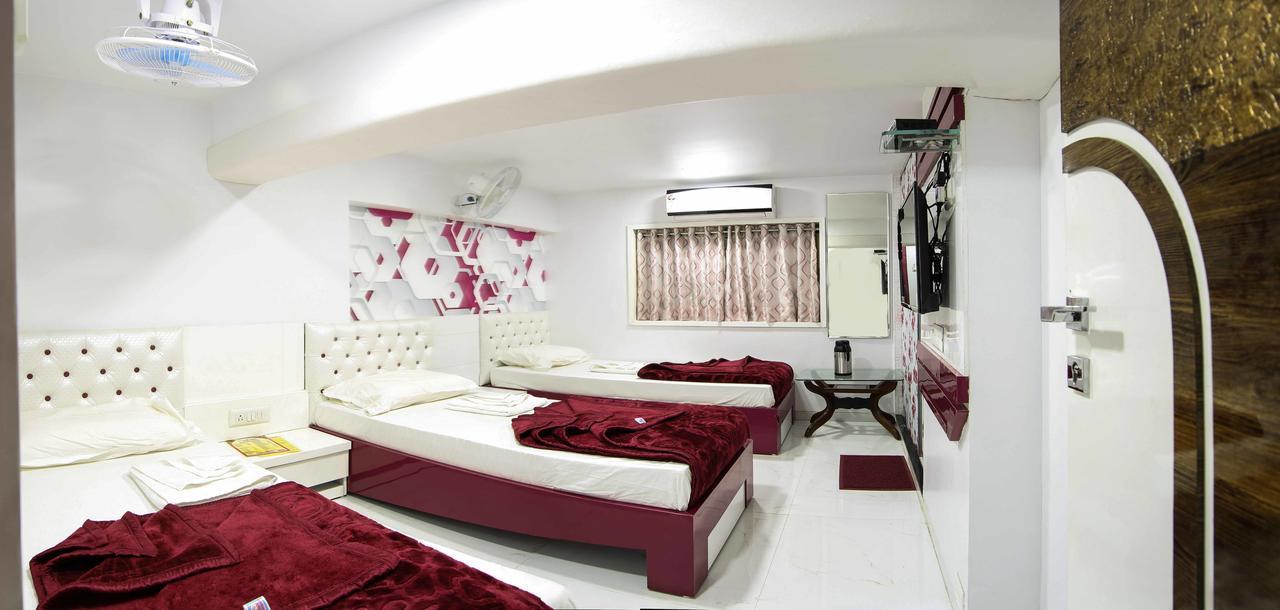 נאווי מומבאי Hotel Pearl חדר תמונה