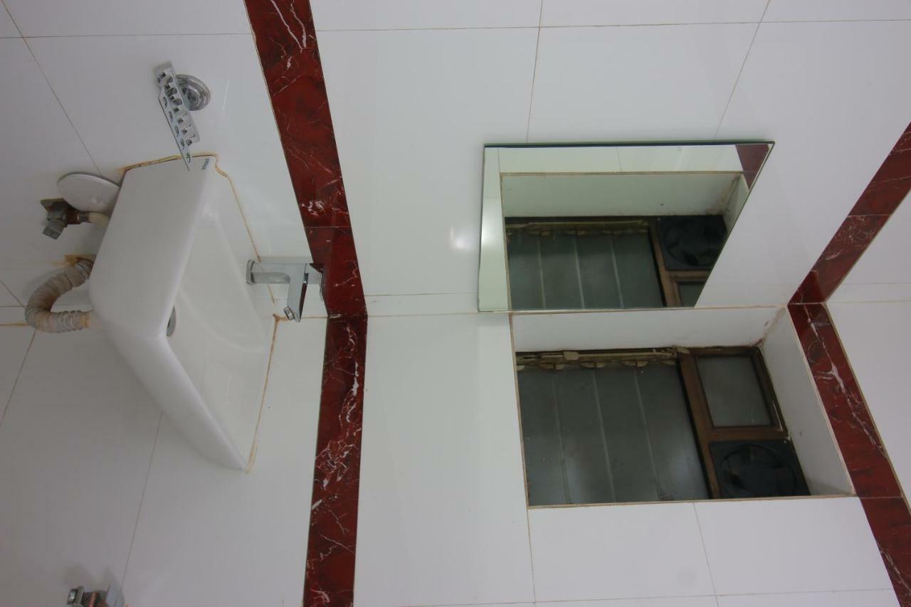 נאווי מומבאי Hotel Pearl מראה חיצוני תמונה